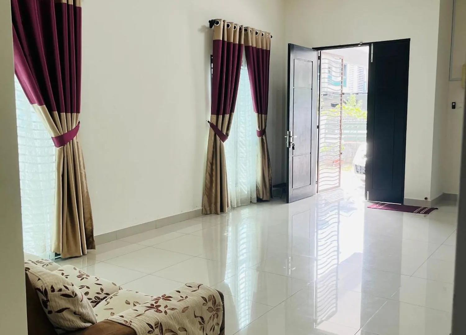 Sofea Homestay Ipoh V2 0*,